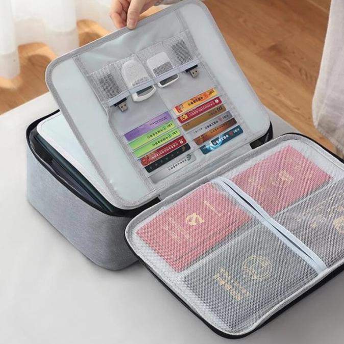 

Tas Dokumen Travel Bag document Storage Box dengan Password Travelling