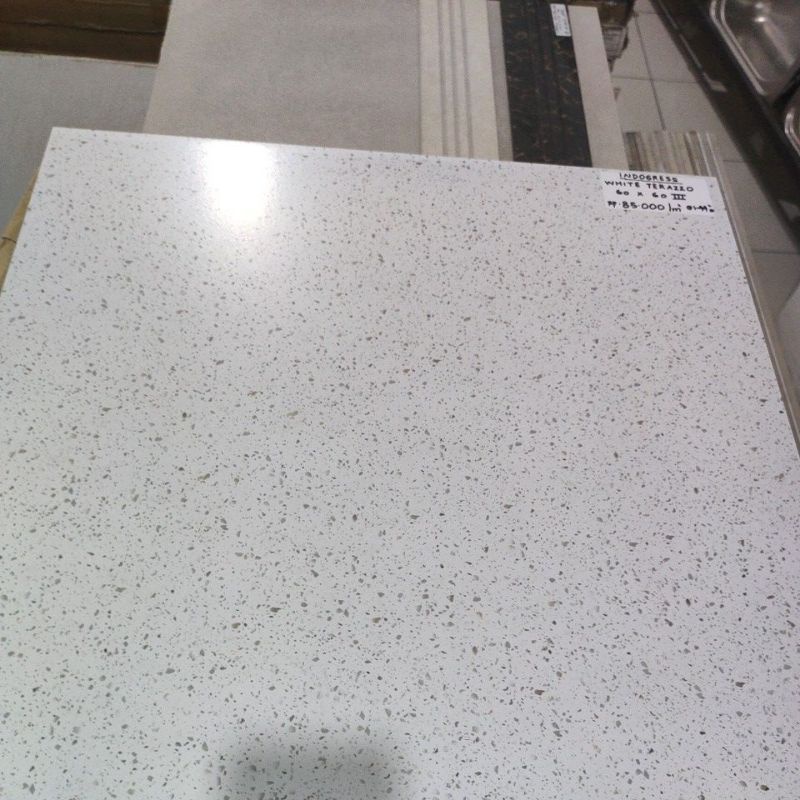 Granit lantai INDOGRESS WHITE TERAZZO 60X60 KW3/DUS