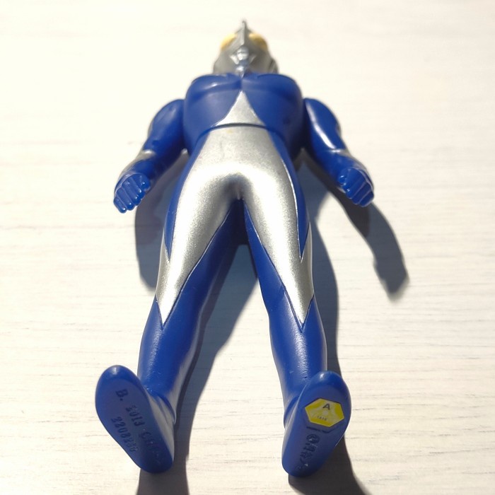 bandai ultraman cosmos luna mode spark doll action figure 14 cm uhs jatimulyan.seller