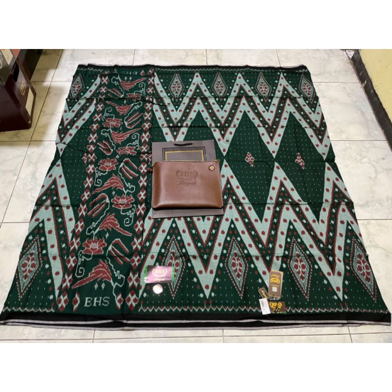 Sarung tenun BHS royal pka - ibd gold