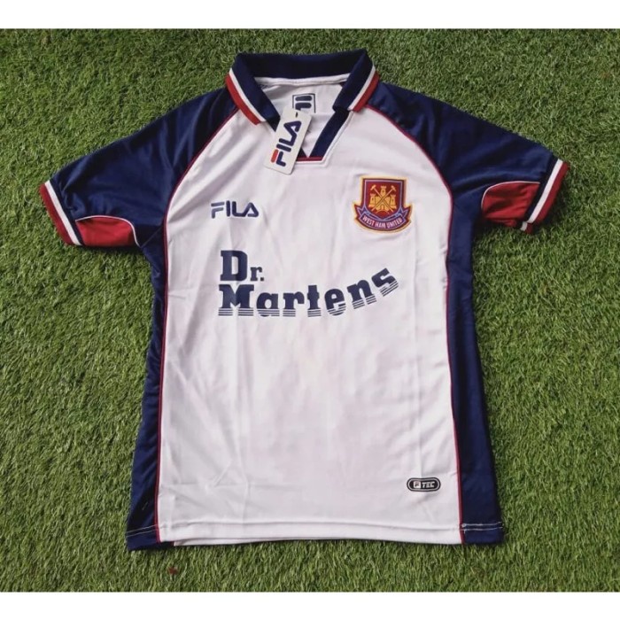 Bestseller Jersey Sepak Bola West Ham United Away Retro 1999 Dr Martens