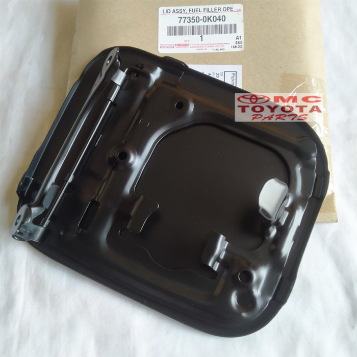 Plat Tutup / Cover Tangki Bensin Toyota Hilux Double Cabin 77350-0K040 best deal