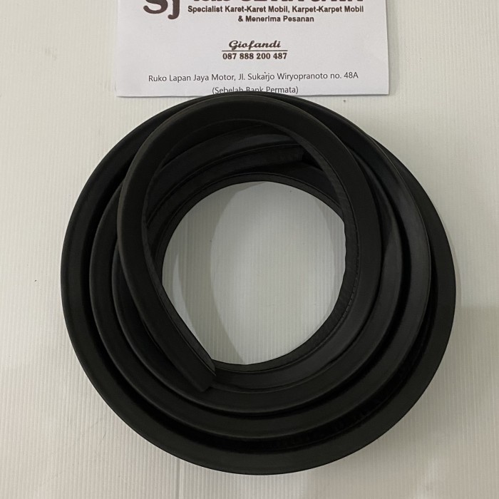 Karet bagasi avanza terlaris