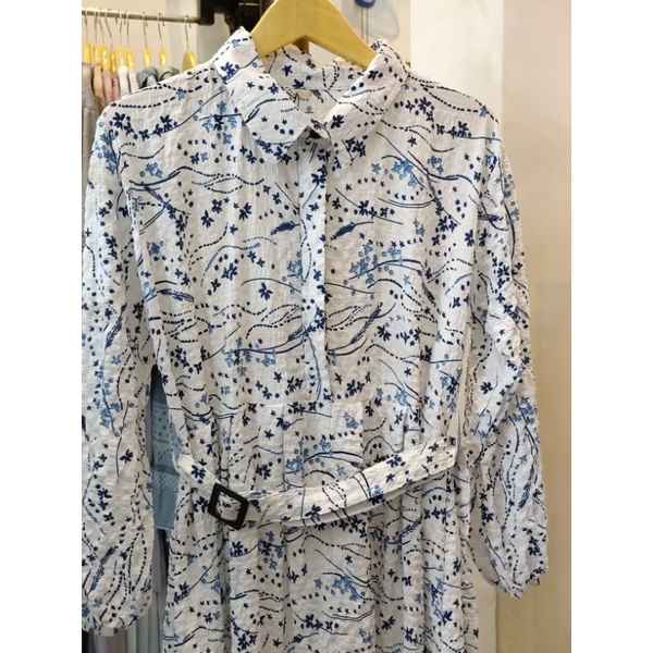 GAMIS KERAH WARNA PUTIH MOTIF BUNGA