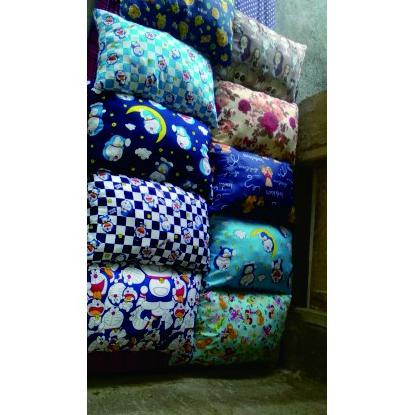 Limited - Bantal squishy / Bantal karakter / Bantal tidur