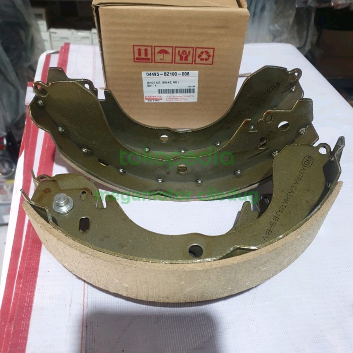 BRAKE SHOE /kampas rem belakang GRAND MAX ori daihatsu BEST