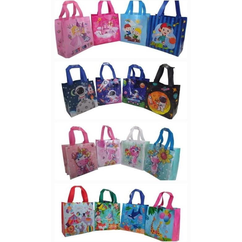 

Best - Goodie bag karakter anak/ulang tahun 22x23x11 Lusinan isi 12pcs - Goodiebag animasi - goodie bag unicorn/cars ,,