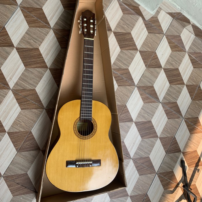 [Original] Gitar Klasik Murah-Gitar Klasik Osmond-Cls 330 Limited