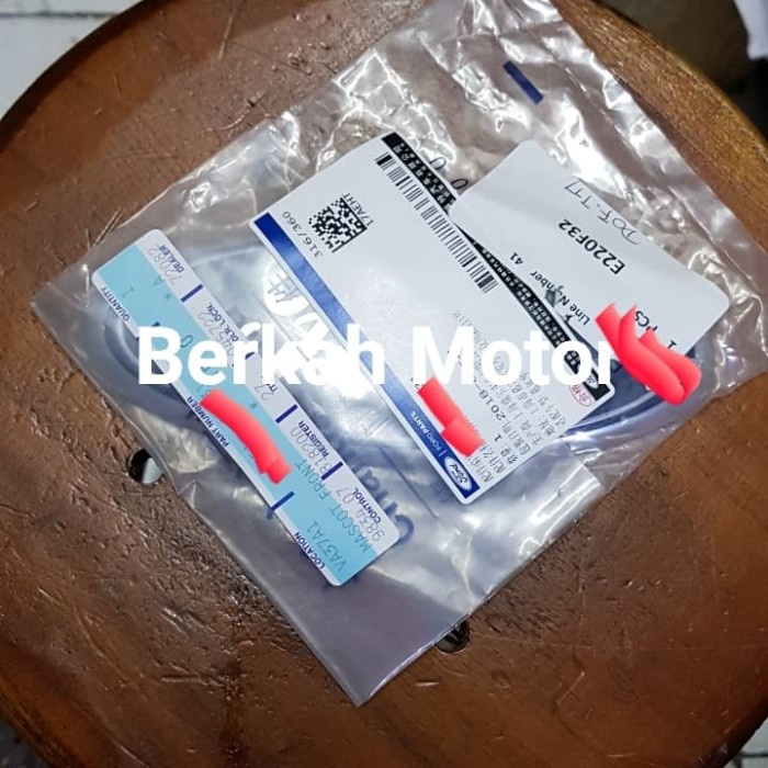 ✅Termurah Emblem Ford Fiesta Grile Depan Logo Ford Fiesta Grile Depan Bisa Sameday