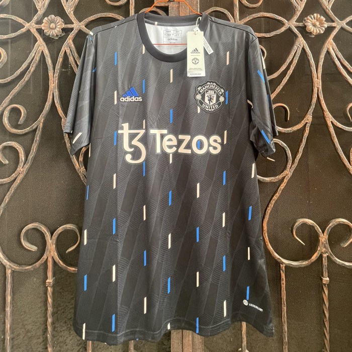 [New] Jersey Prematch Manchester United 2022/2023 Original Terbaru
