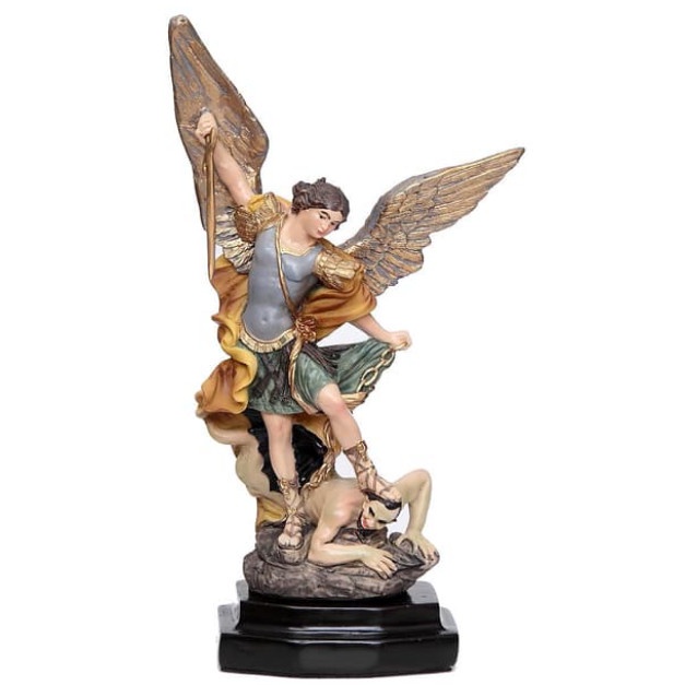 patung st michael santo michael