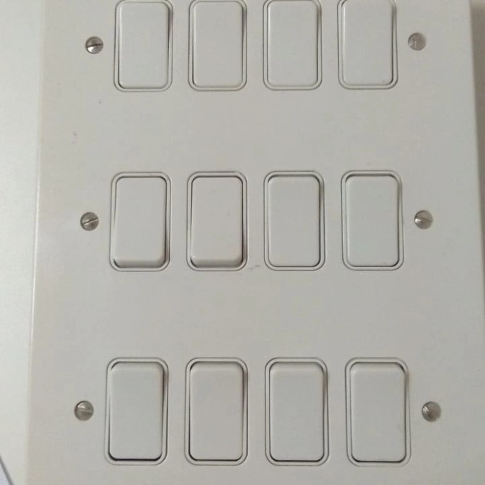 ✨Ori Mk Gridswitch 12 Gang K3639 Whi Bisa Gojek