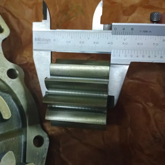 pompa oli mesin hino rn285 - oil pump hino rn285 hop tokolarisjaya