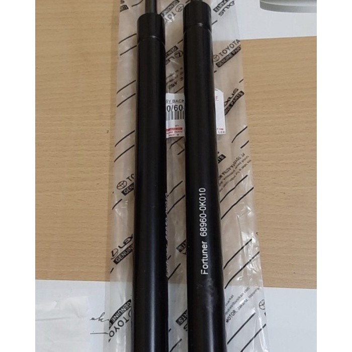 Cod - Shock Bagasi Fortuner Stay Assy Back Door Bagage Hidrolik Pintu Mobil Kode 083
