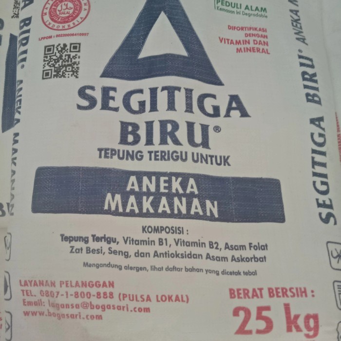 

TEPUNG TERIGU SEGITIGA BIRU 25KG (GRAB/GOJEK ONLY)