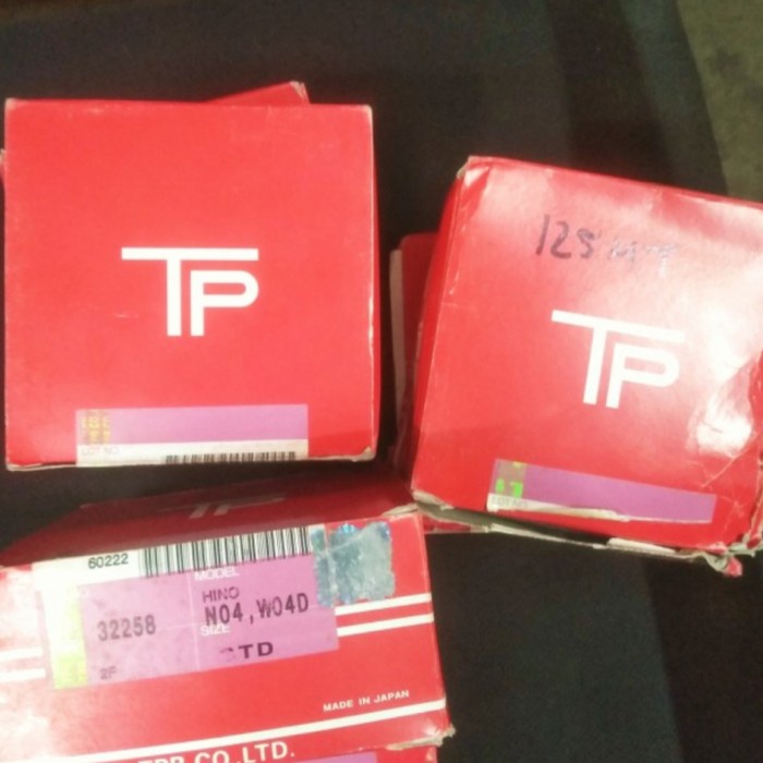 ring piston dutro , ring piston wo4d dutro / toyota dyna 125 , tp jpn tokolarisjaya
