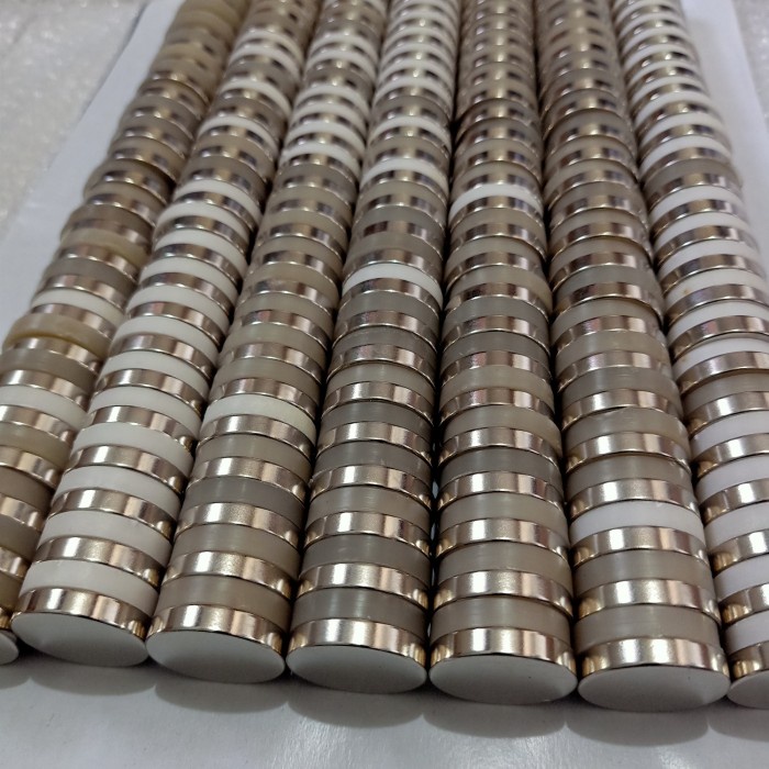 

Terbaru Magnet 25X5Mm Grade N52 Promo Terlaris