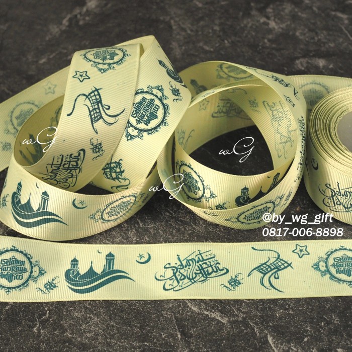 

Pita Idul Fitri - Gross Grain - Hijau Muda;Lebar 3.8cm;Panjang 20yard