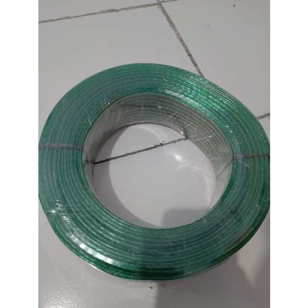 Kabel listrik transparan