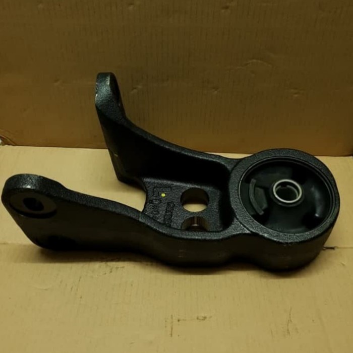 bracket cabin hino 500 51702-ew042 original asli hino (kiri) tokolarisjaya