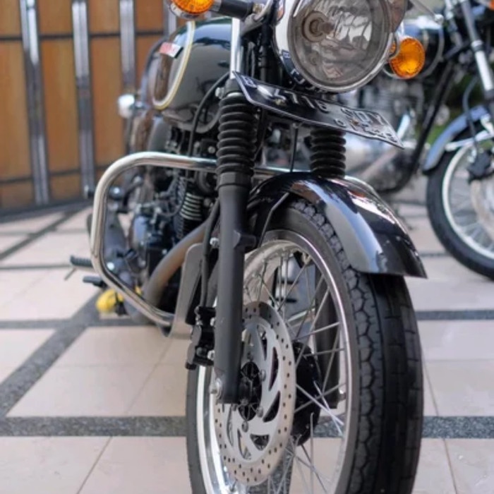 Aksesoris Motor Engine Guard Stainless Kawasaki W175 Custom Pnp