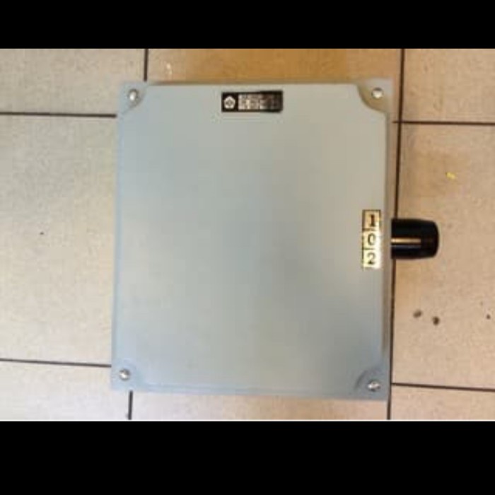 OHM SAKLAR MDE 400A GZ MDE 400A TUAS GENSET 400 AMPERE