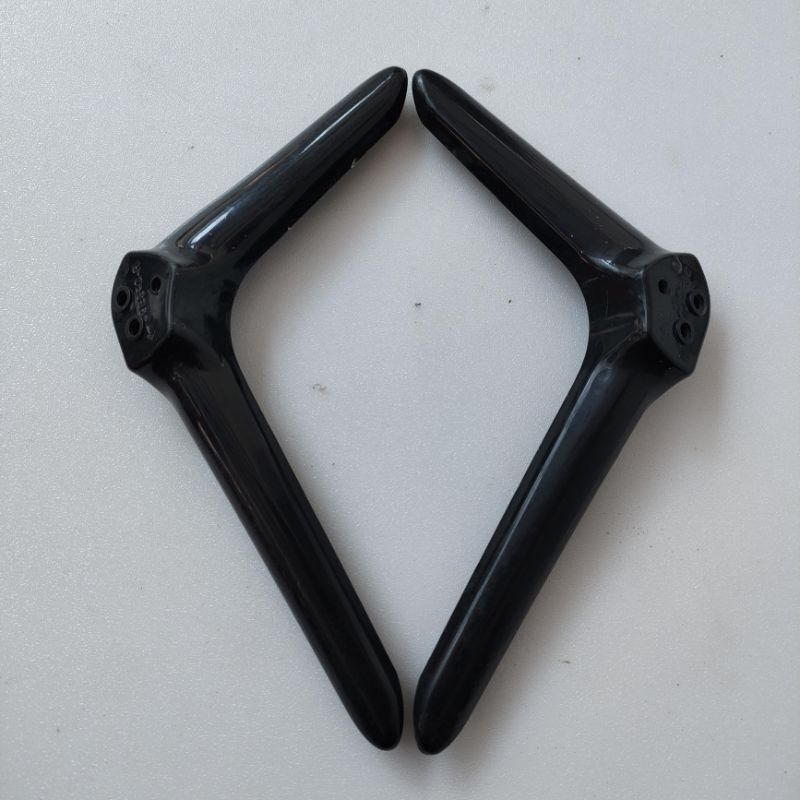 Stand kaki tv AKARI AT-5442S