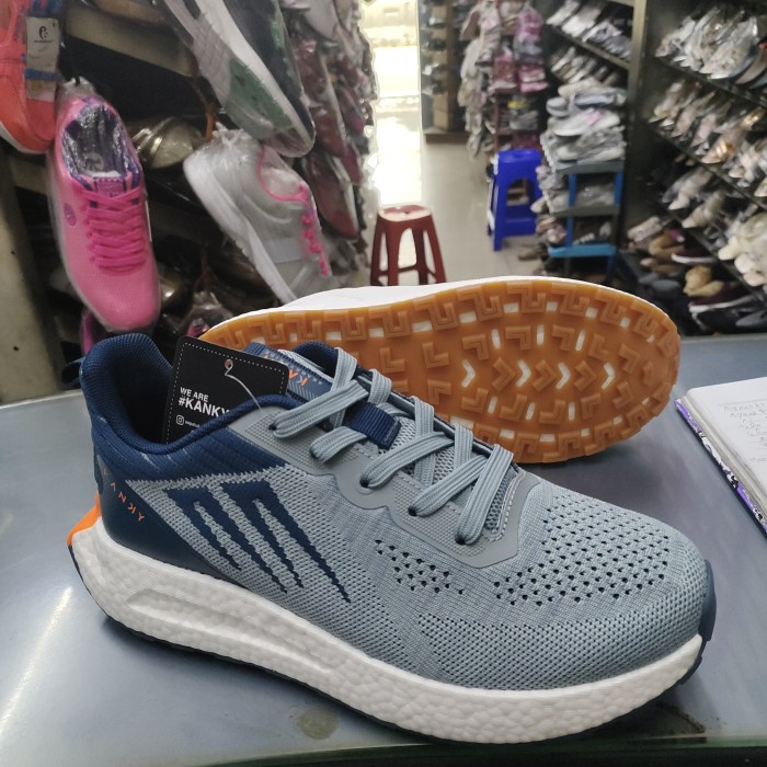 Sepatu Sneaker Pria Kanky Story Honjo