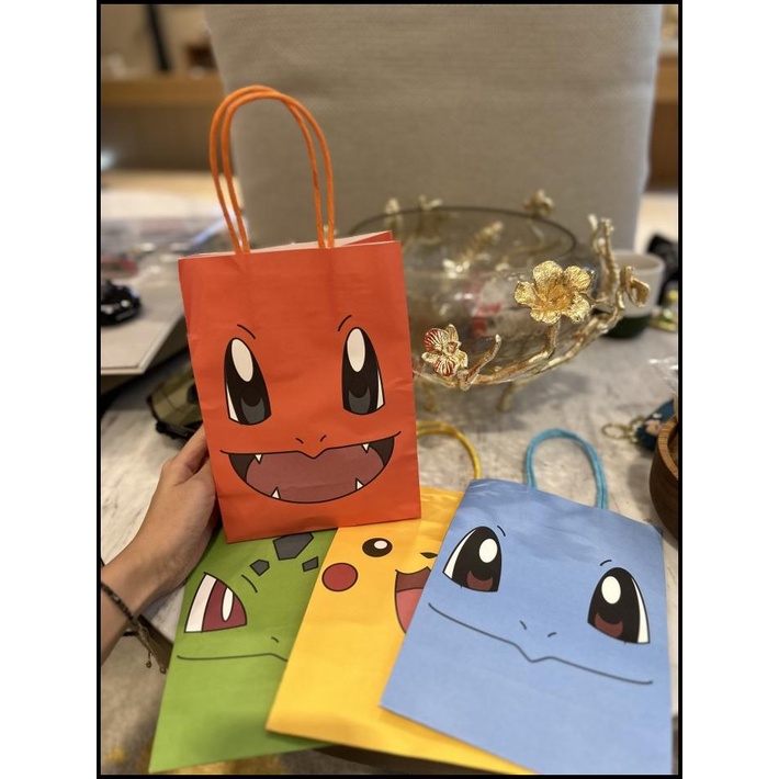 

DISKON POKEMON PAPER BAG / PIKACHU PAPERBAG / POKEMON GIFT BAG SMALL !!!!!