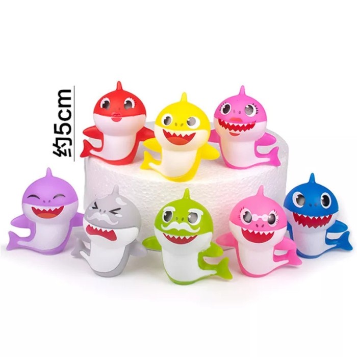 TERLARIS pajangan mobil hiasan kue boneka mainan figure baby shark ikan hiu