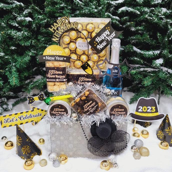 

Terlarisss - Paket Dekorasi Hampers Tahun Baru Parcel Hadiah Kue Kering 007 - Langsung Kirim