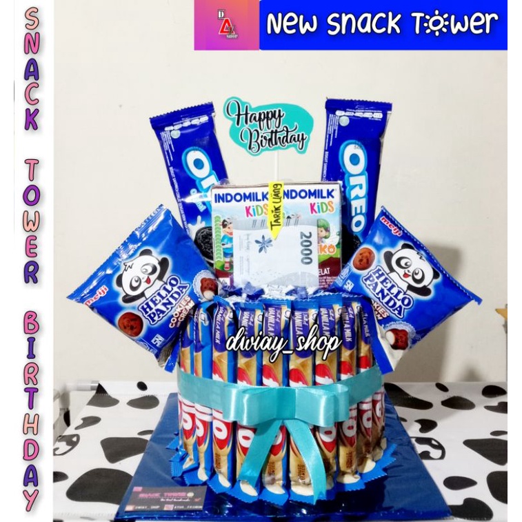 

SNACK TOWER BIRTHDAY / KUE ULTAH KEKINIAN / HAMPERS ULANG TAHUN / HAMPERS LEBARAN