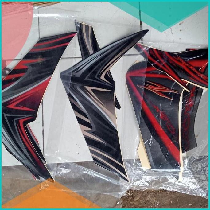 striping sticker bodi depan Yamaha Jupiter z robot tahun 2010-2012 20