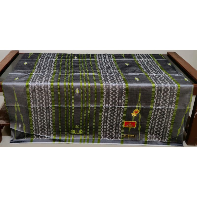 sarung raja mulia 140