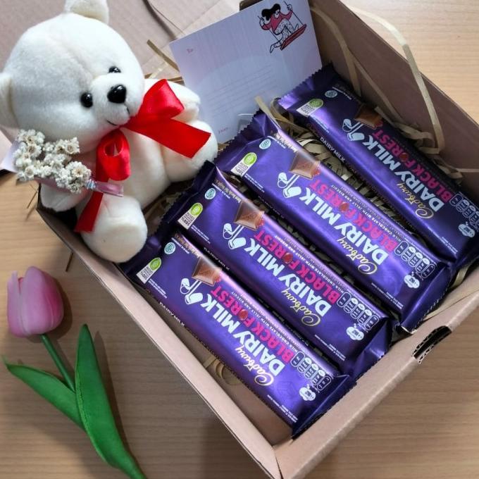 

Kado Coklat Sierqueen/Cadbury/Chunky/Dairy/Hadiah/Hampers/Giftbox 4 Berkualitas