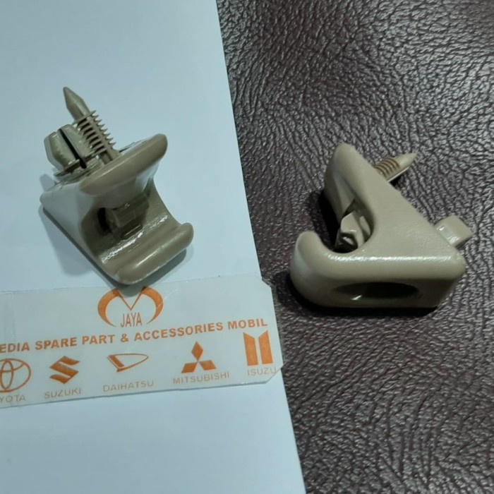 KANCING SUN VISOR INNOVA