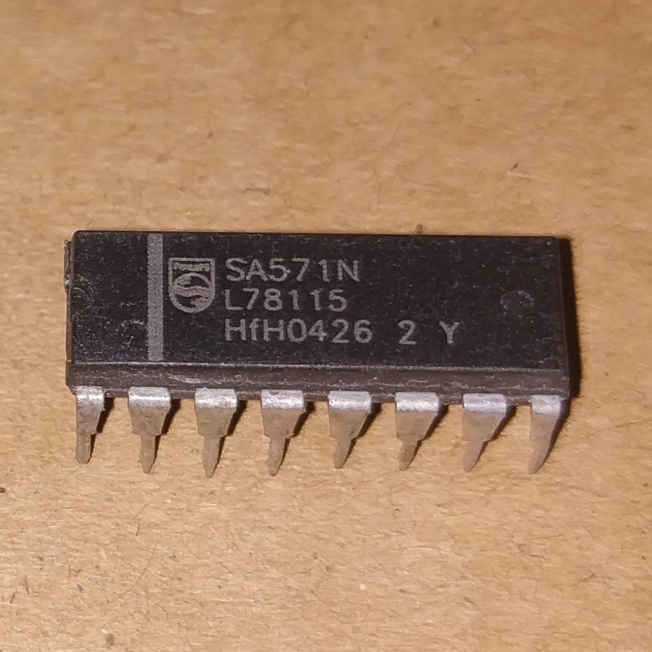 IC NE571 SA571 NE571N SA571N NE SA 571 N DIP