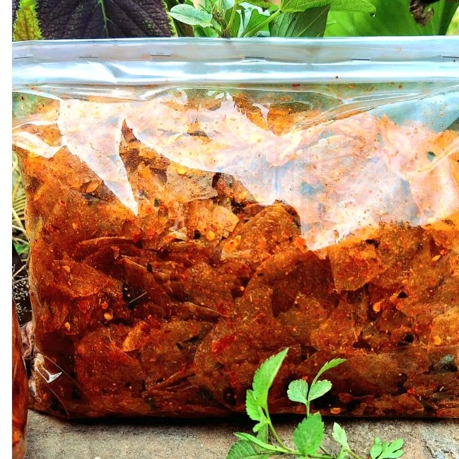 

Kripca Pedas / Keripik Kaca 1Kg Pedas Daun Jeruk Bos Sna