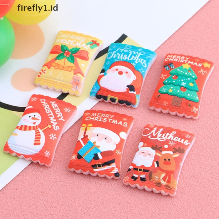

[firefly1] 10pcs Rumah Boneka Miniatur Simulasi Natal Model Permen DIY Limited Stock