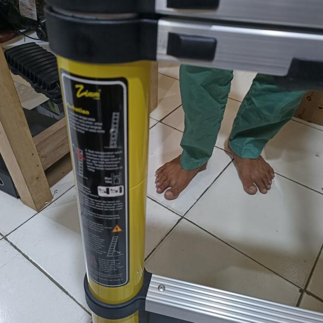 Tangga Teleskopik 4,4 Meter/Tangga Lipat/Tangga Teknisi
