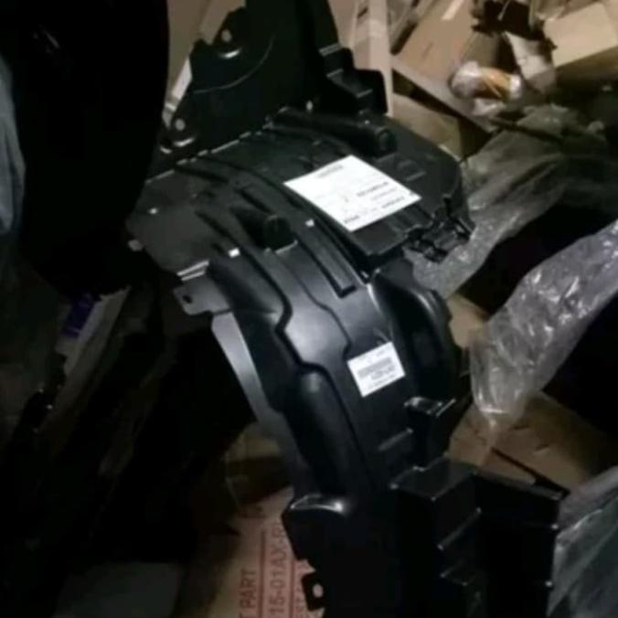 Liner Fender Grand Avanza 2019 Original