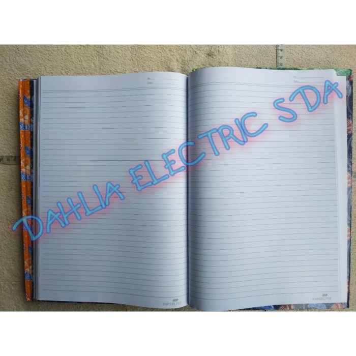 

Buku Tulis Besar 200 Folio Paperline Best