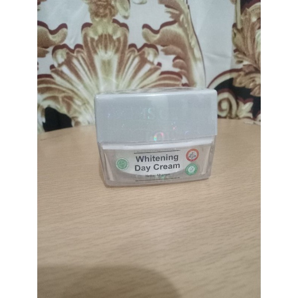 ❤️MS GLOW DAY CREAM-WHITENING DAY CREAM MS GLOW & BB CREAM