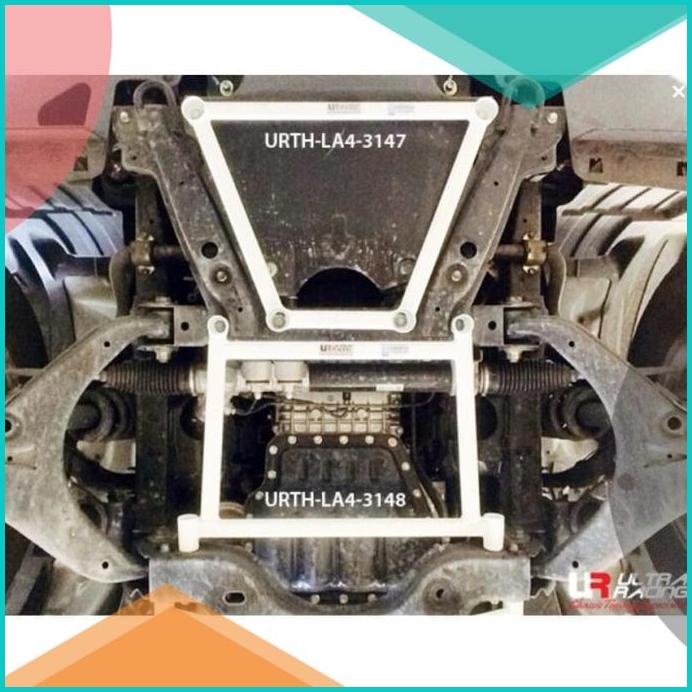 Aksesoris Stabiliser Strutbar ULTRA RACING Lower bar depan Isuzu MUX 1