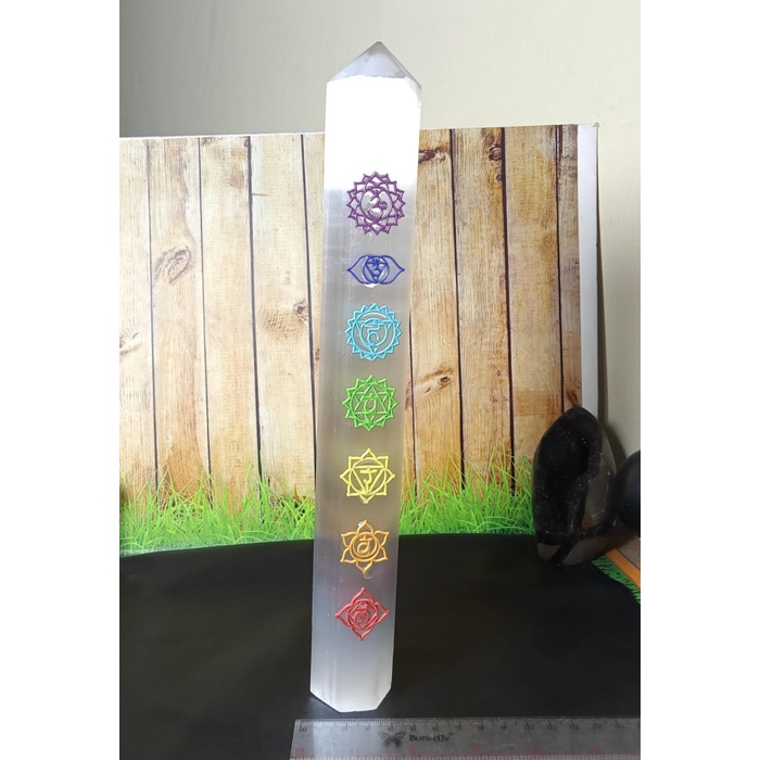 [Baru] Long Tower Selenite With 7 Chakra Symbols 1 Terbatas