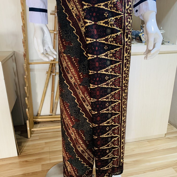 [COD] Sarung Batik Tulis Lar Gurda Terbaru