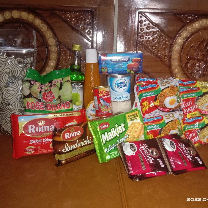 [EKONOMIS] HAMPERS HANTARAN PAKET PARSEL LEBARAN RAMADHAN SEMBAKO KUE