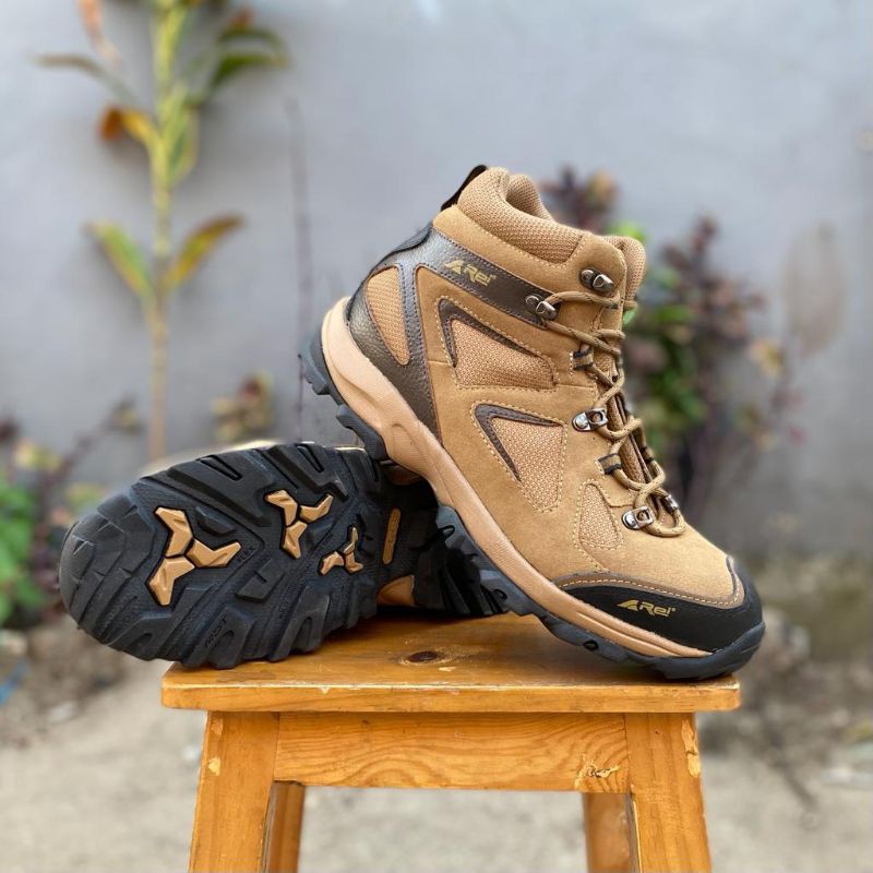Sepatu Outdoor Arei / Sepatu Hiking Pria / Sepatu Gunung Pria / Sepatu Outdoor Pria / Sepatu Rei /