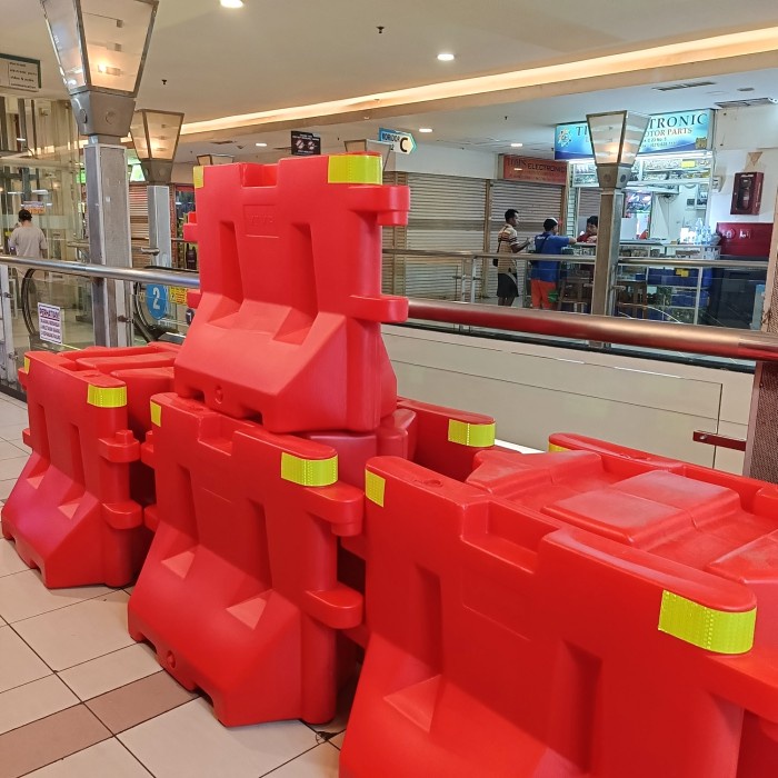 

✨Ready Road Barrier Viva / Pembatas Jalan / Original 100 Awet Limited