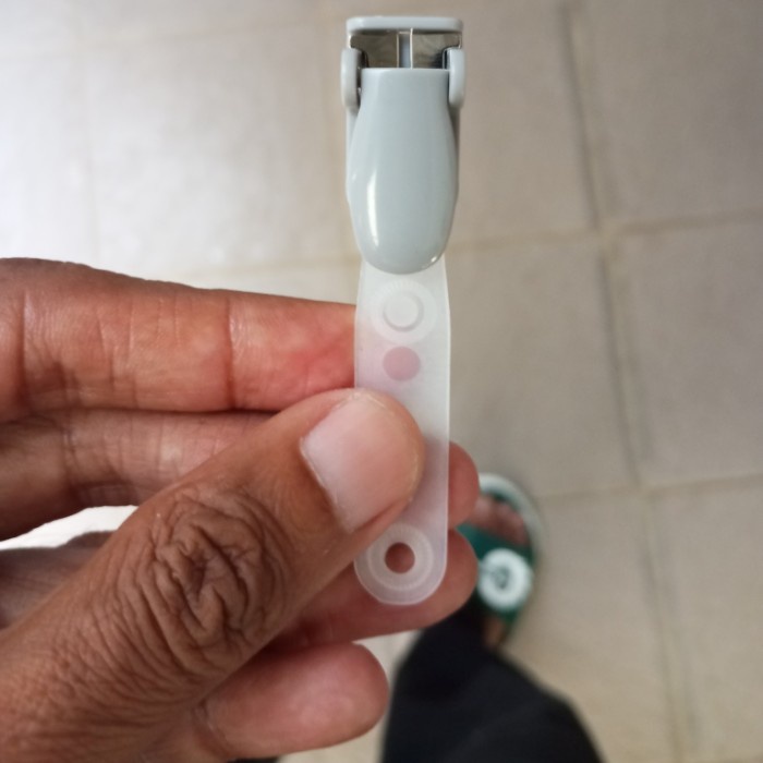 

✨Ready Penjepit Id Card Nametag Jepit Kerang Abu-Abu Original Terlaris Terbaru